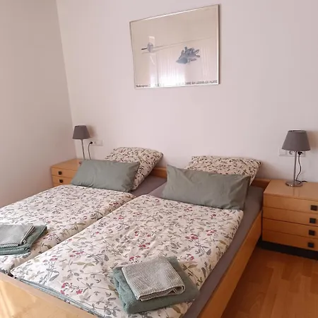 公寓 Am Kurwald, Naehe Kliniken, 88qm, Parkplatz *