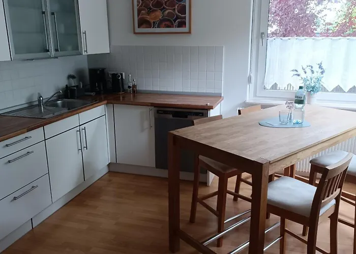 Am Kurwald, Naehe Kliniken, 88qm, Parkplatz * Bad Lippspringe