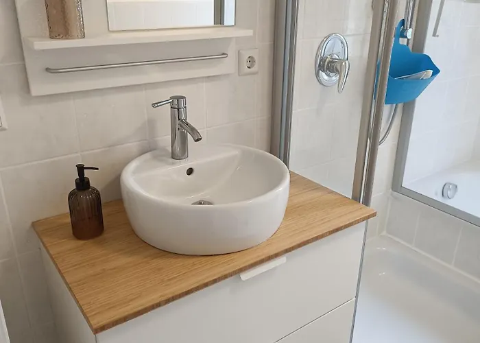 Daire Am Kurwald, Naehe Kliniken, 88qm, Parkplatz Bad Lippspringe